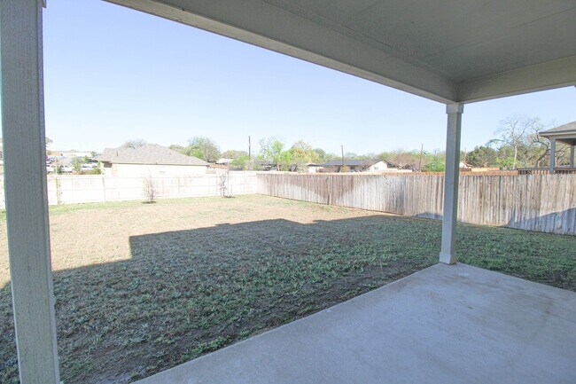 Building Photo - 7043 Diamond Vly