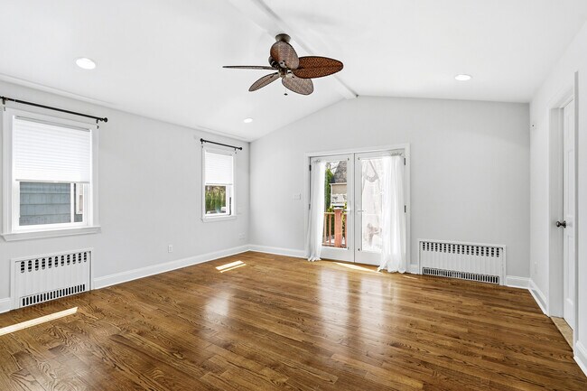 Building Photo - 317 Hornidge Rd