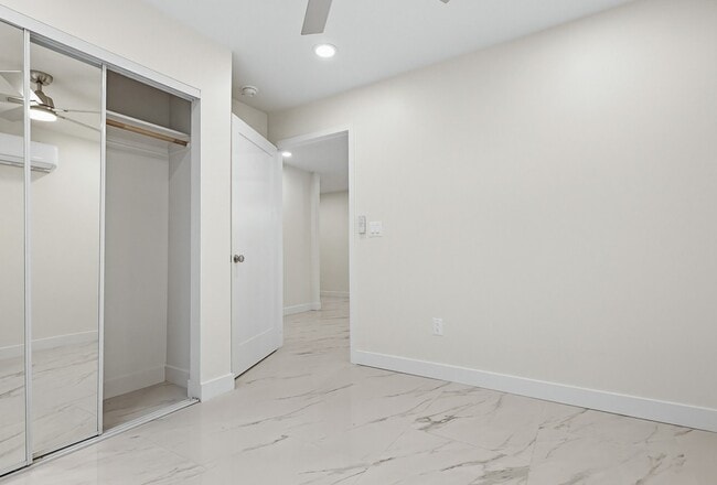 Building Photo - 3334 Altadena Ave.