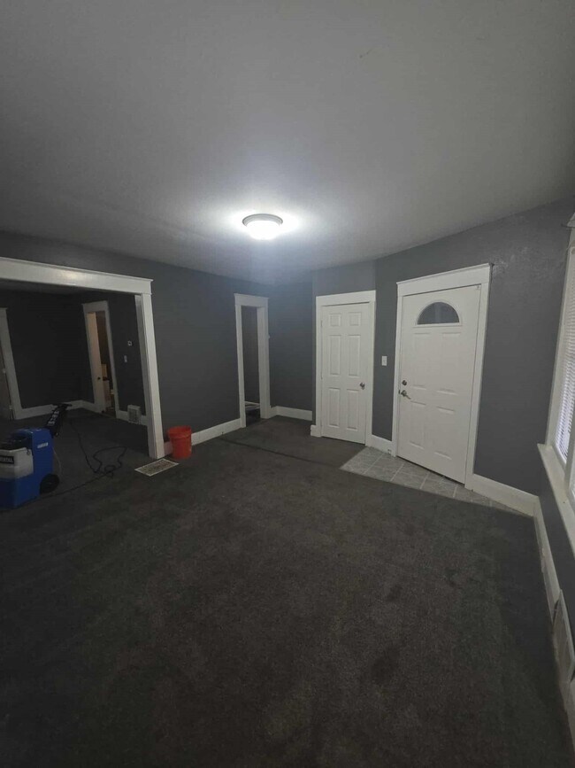 Building Photo - 3917 Homewood Ave