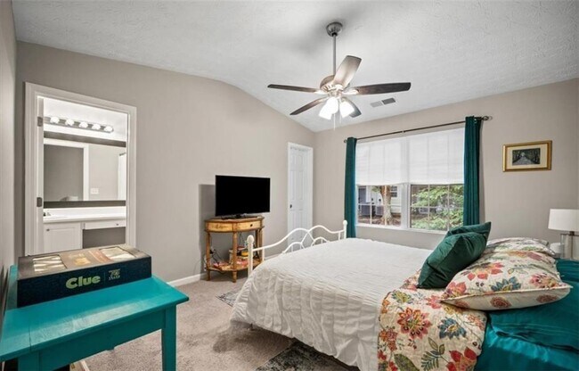 Building Photo - 6582 Arbor Gate Dr SW