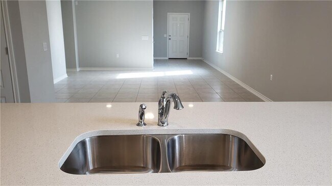 Building Photo - 1311 Hazleton Cove