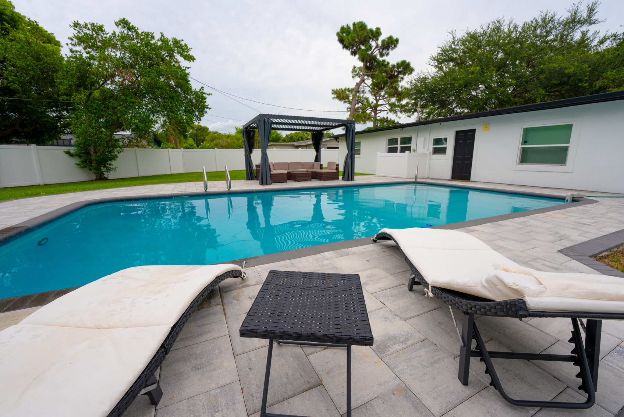 Building Photo - 2627 Ambergate Rd