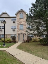 Building Photo - 1508 Spring Brook Ct