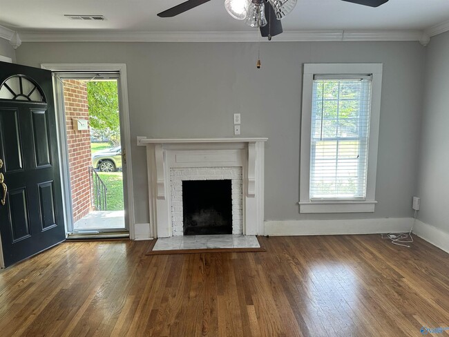 Building Photo - 1513 Beirne Ave NE