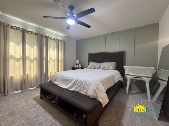 Building Photo - Stunning 4 Bedroom home in the sought-after Price Farms Plantation Community!