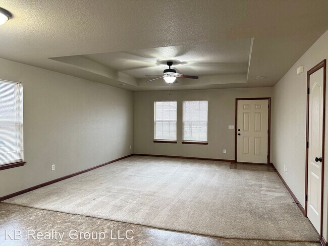 Building Photo - 3 br, 2 bath House - 138 SW Rock Garden Lane