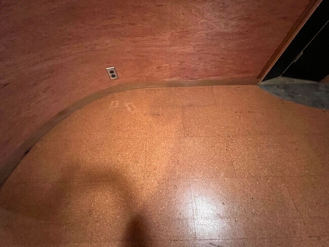 Building Photo - Mars Muni