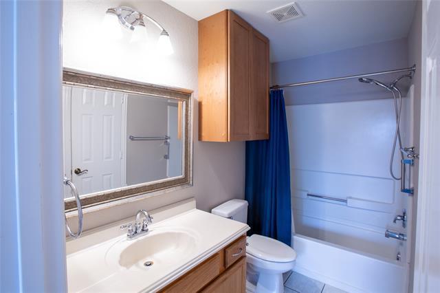 Building Photo - 956 Avondale Ln