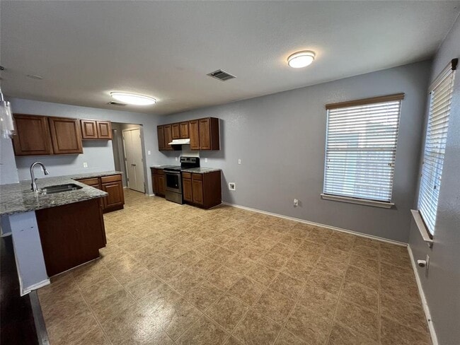 Building Photo - 13501 Marie Ln