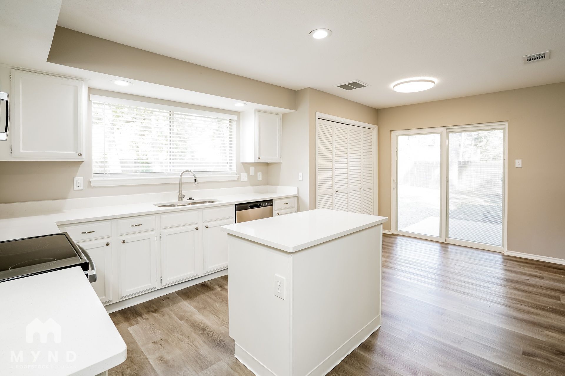 Building Photo - 25515 Mill Pond Ln