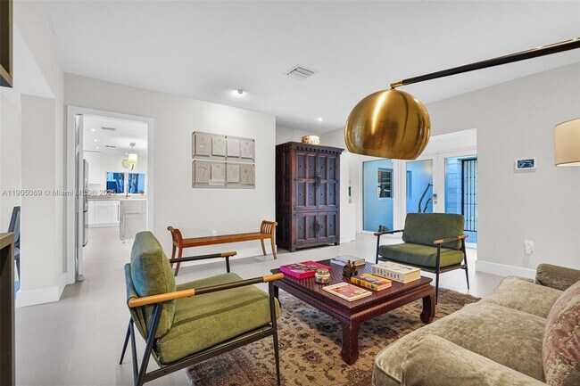 Building Photo - 397 Harbor Ct