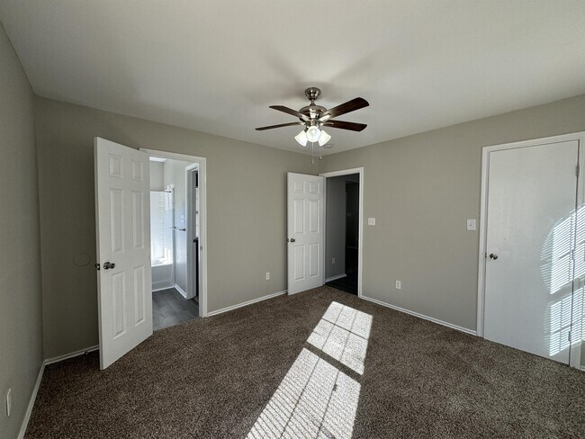 Building Photo - 1611 Caldwell St