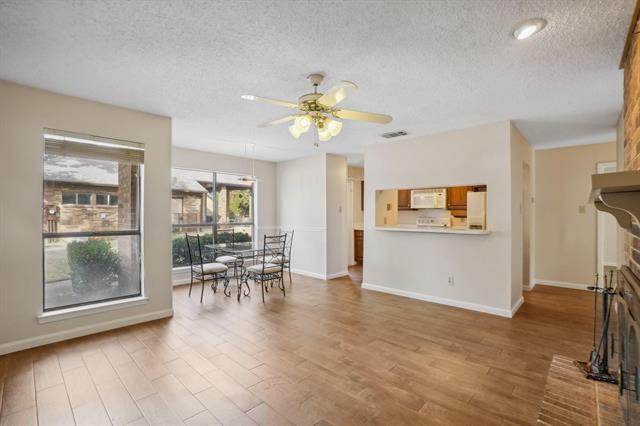 Building Photo - 1301 Memory Ln