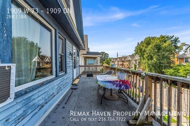 Building Photo - 1909 W 73rd St