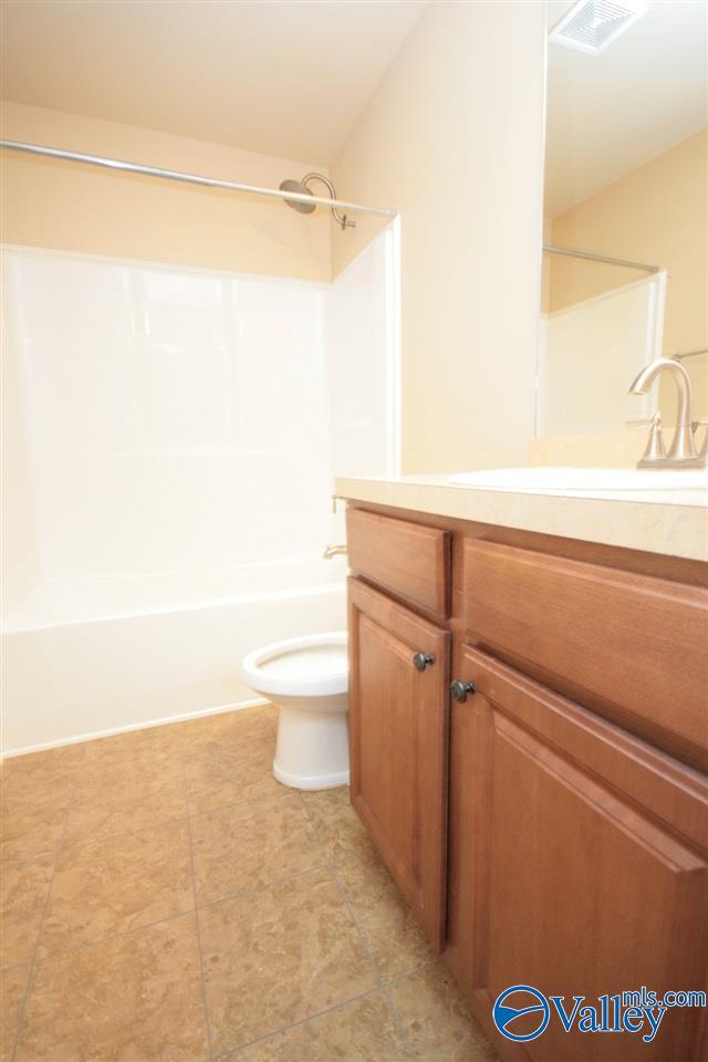 Building Photo - 239 Healey Dr