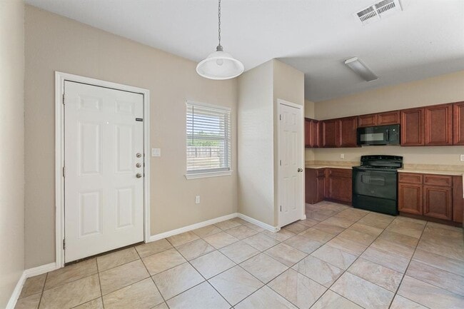 Building Photo - 408 Carl Shipp Dr