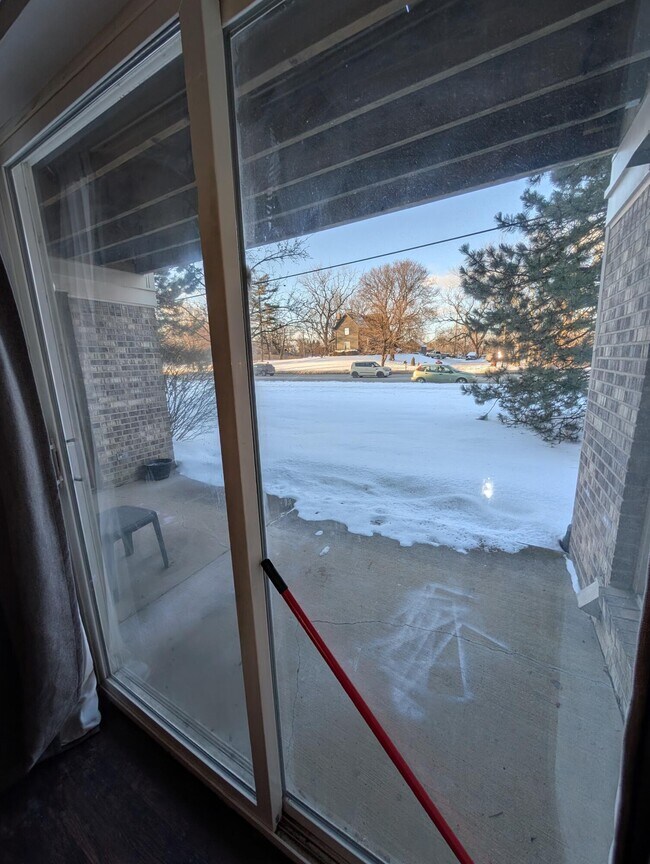 Building Photo - 849 Brandon Ave