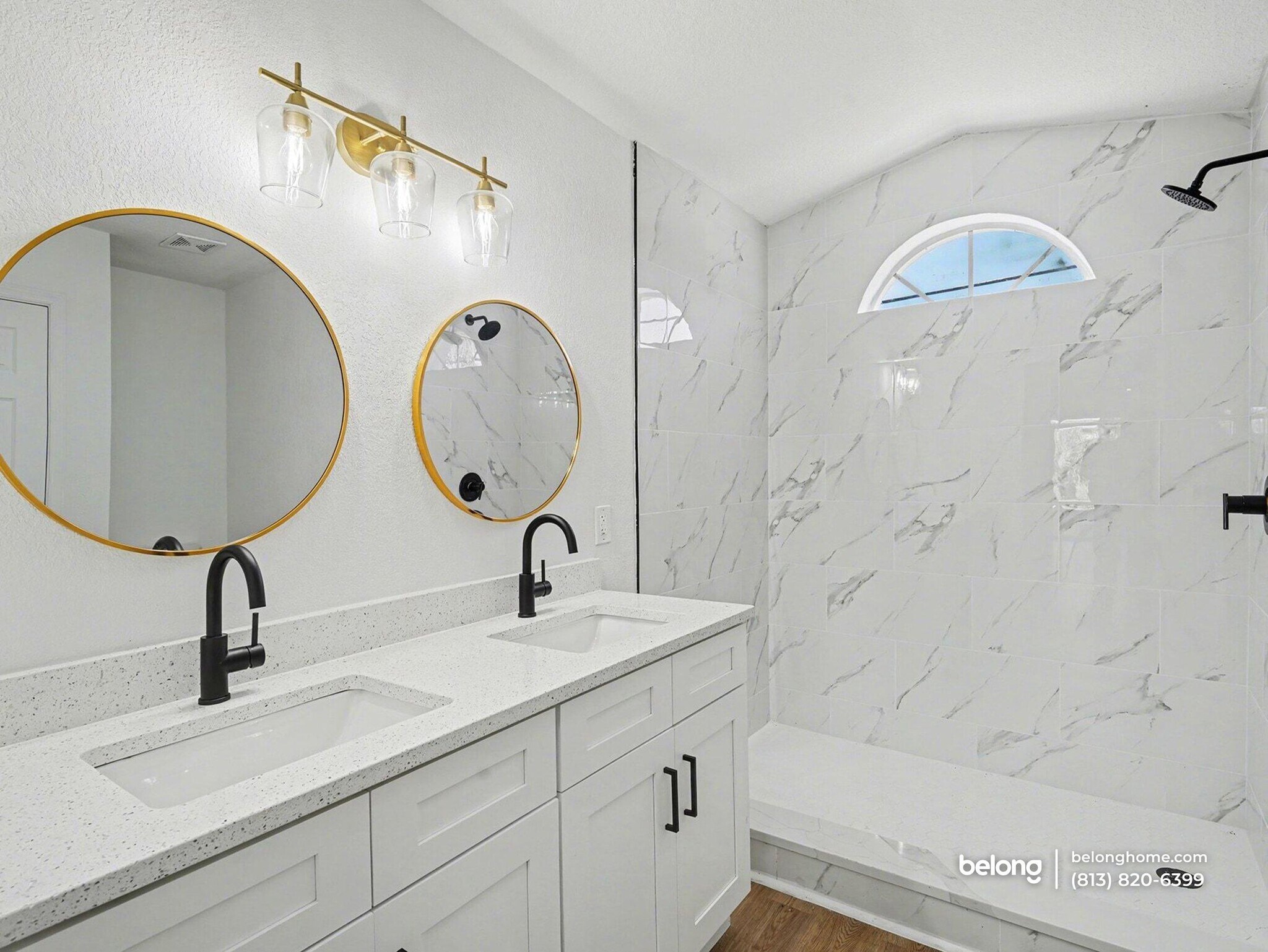 Building Photo - 527 Rotonda Cir