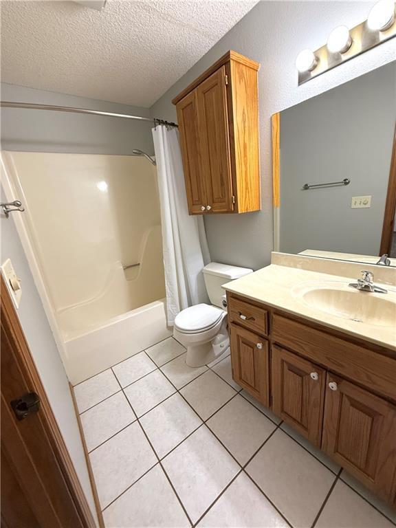 Building Photo - 25 Dunbarton Ln