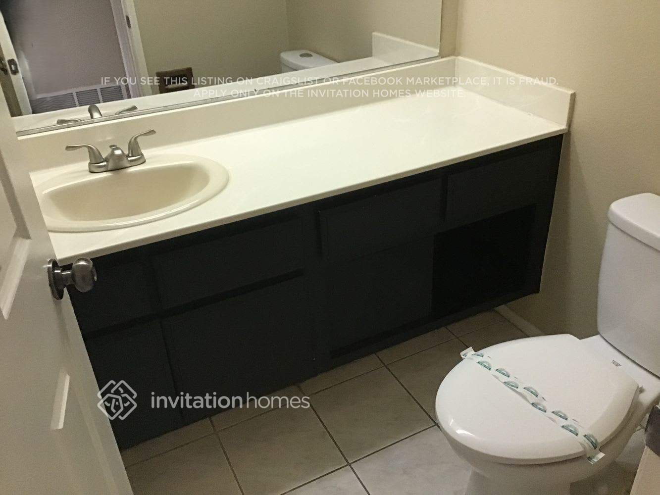 Building Photo - 22579 Naranja St