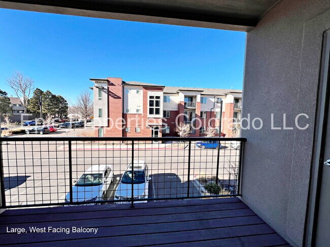 Building Photo - 1/2 off 1st month! GORGEOUS Bright & Spacious 2 bedroom / 2 bath Modern Condo!