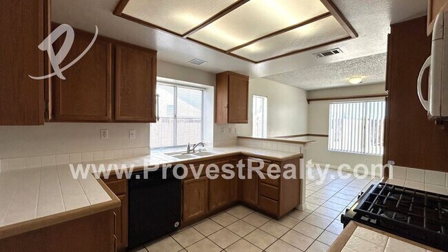 Building Photo - 13496 Vail Cir