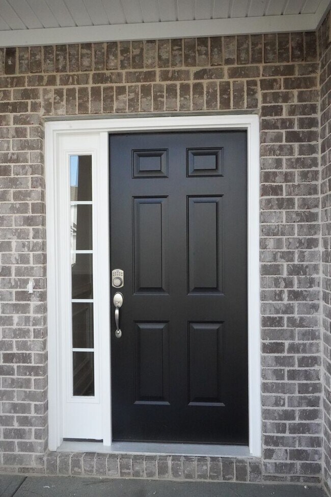 Building Photo - Available Now!