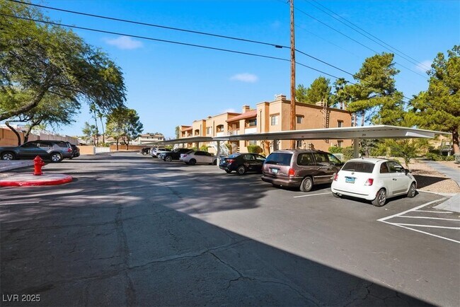 Building Photo - 5114 S Jones Blvd