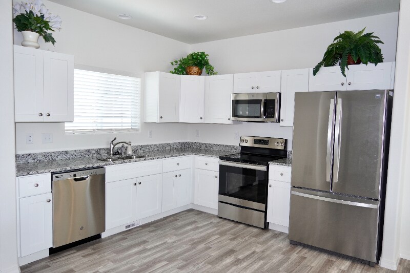 Building Photo - 706 Grissom Dr.