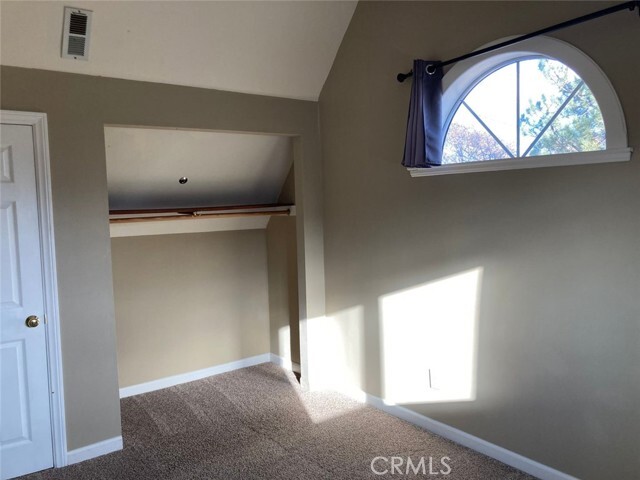 Building Photo - 1620 Edgecliff Dr