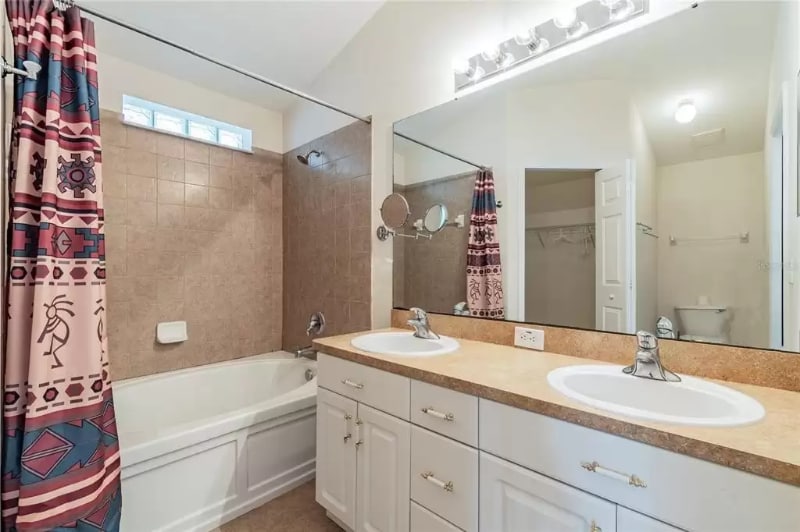 Building Photo - 8013 Terrace Arbor Ct