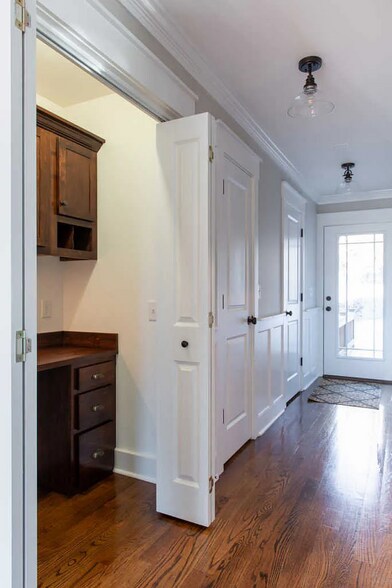 Building Photo - 1151 Coker Cir