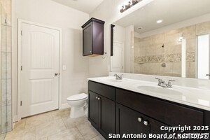 Building Photo - 1302 Petunia Blf
