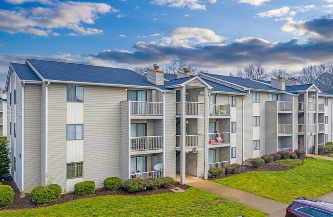 Building Photo - The Boulders