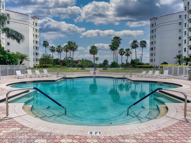Building Photo - 1 John Anderson Dr