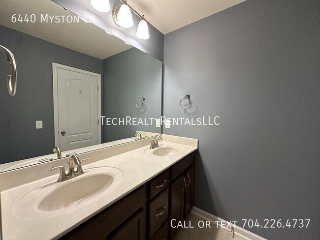 Building Photo - 6440 Myston Ln