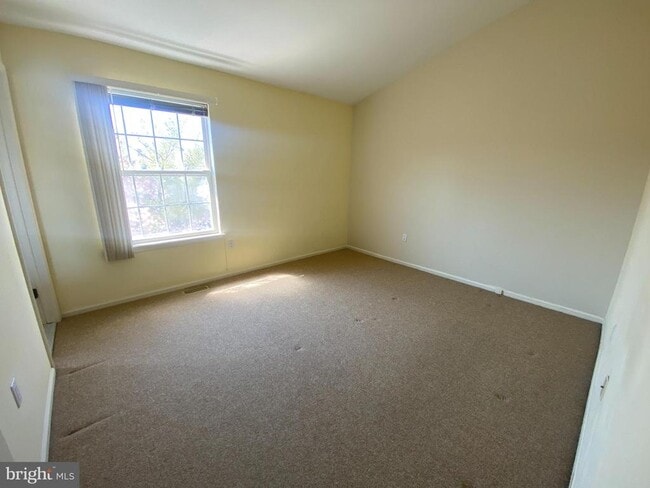 Building Photo - 6603 Colonial Ct