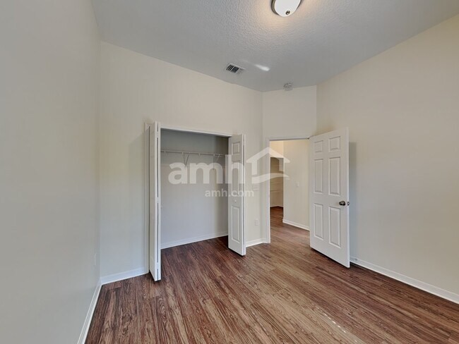 Building Photo - 3547 Kayla Cir