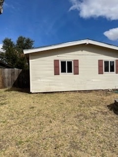 Building Photo - 380 Deodara St