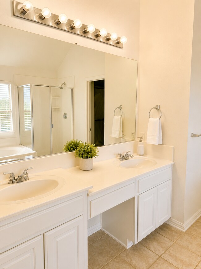 Building Photo - 2449 Dawn Mist Dr