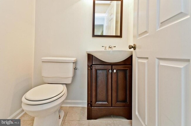Building Photo - 8100 Irwell Ct