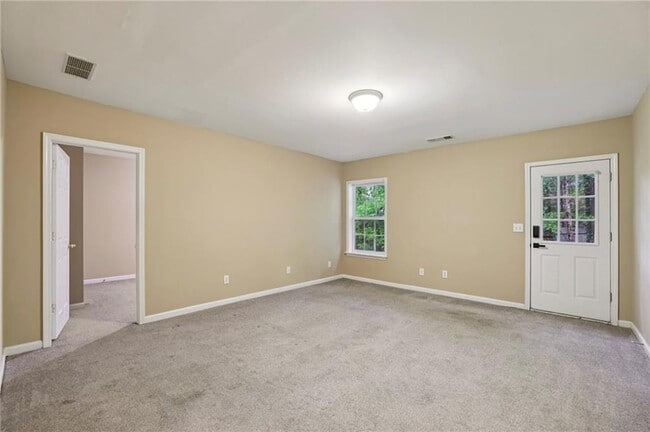 Building Photo - 3128 Mercer University Dr