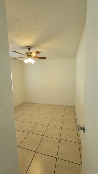 Building Photo - 2223 Taylor St