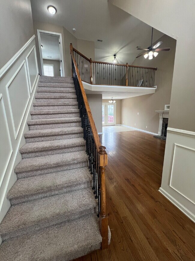 Building Photo - 3462 Southwood Dr