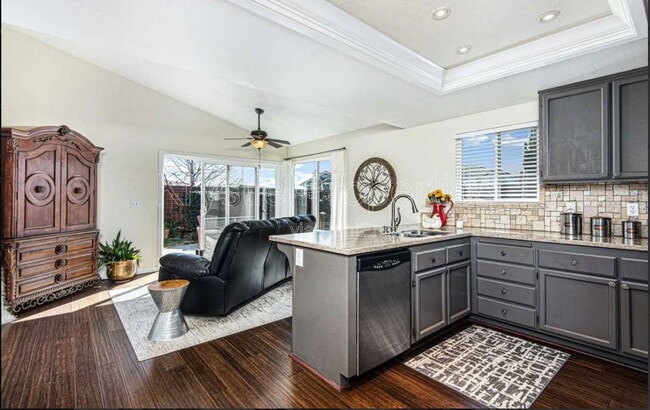 Building Photo - 217 Foulkstone Way