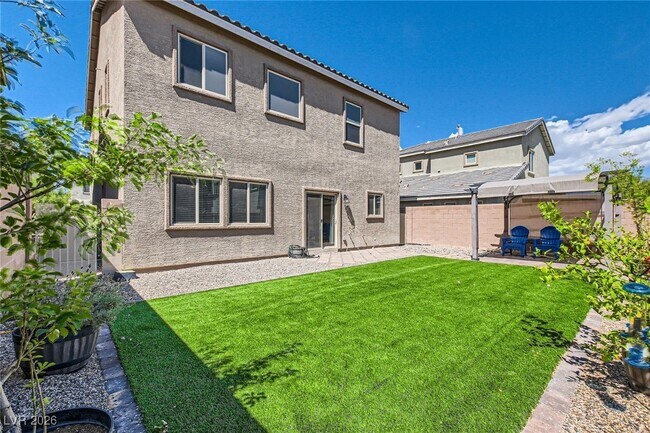 Building Photo - 9137 Sea Mink Ave