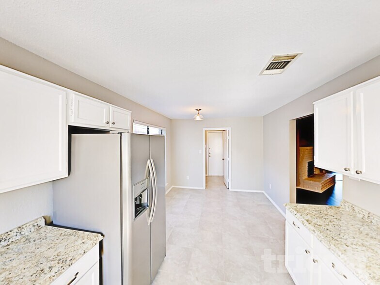 Building Photo - 1712 Tigris Trail