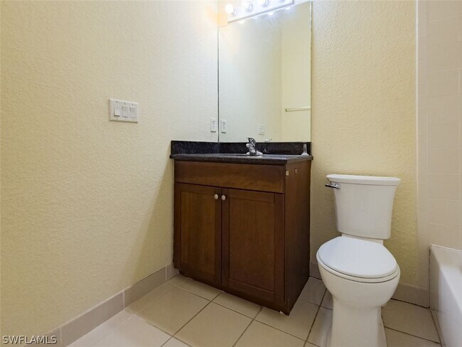 Building Photo - 6139 57th Ct