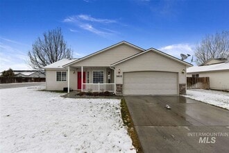 Building Photo - 1622 W Meffan Ave